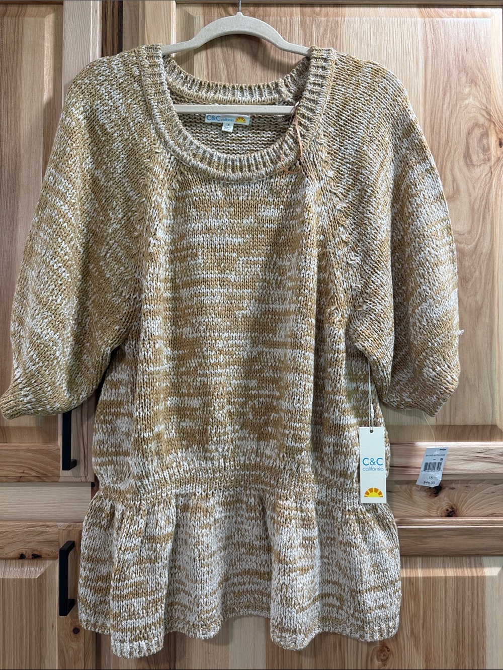 New! C&C California Size 1X Tan & Cream Marled Peplum Scoop Short Sleeve Sweater